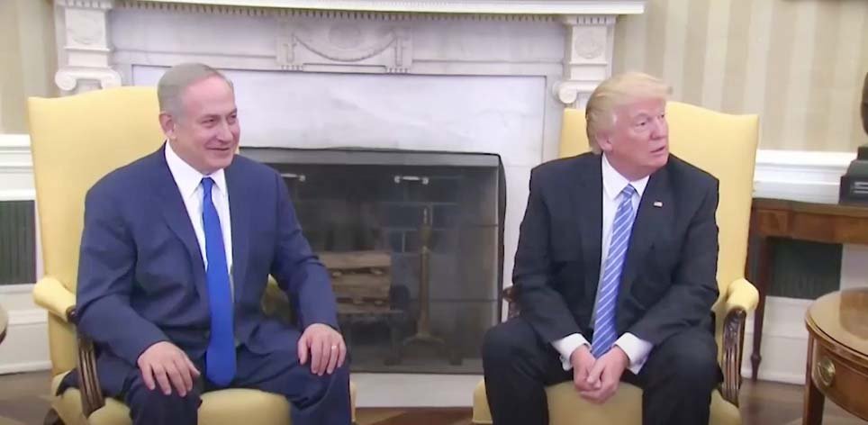 Israeli Prime Minister Benjamin Netanyahu meets U.S. President Donald Trump in the U.S. for high-stakes Gaza talks on ceasefire, humanitarian aid, and Israel-Palestine relations.