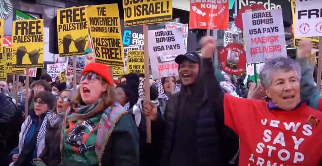 Crowd of protesters gathered in New York for a Free Palestine rally.